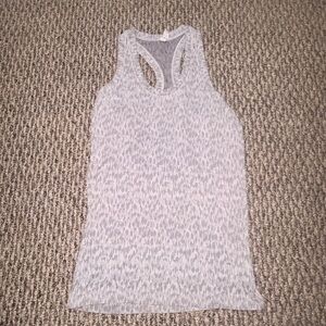Athleta Light Gray Patterned Tank Top